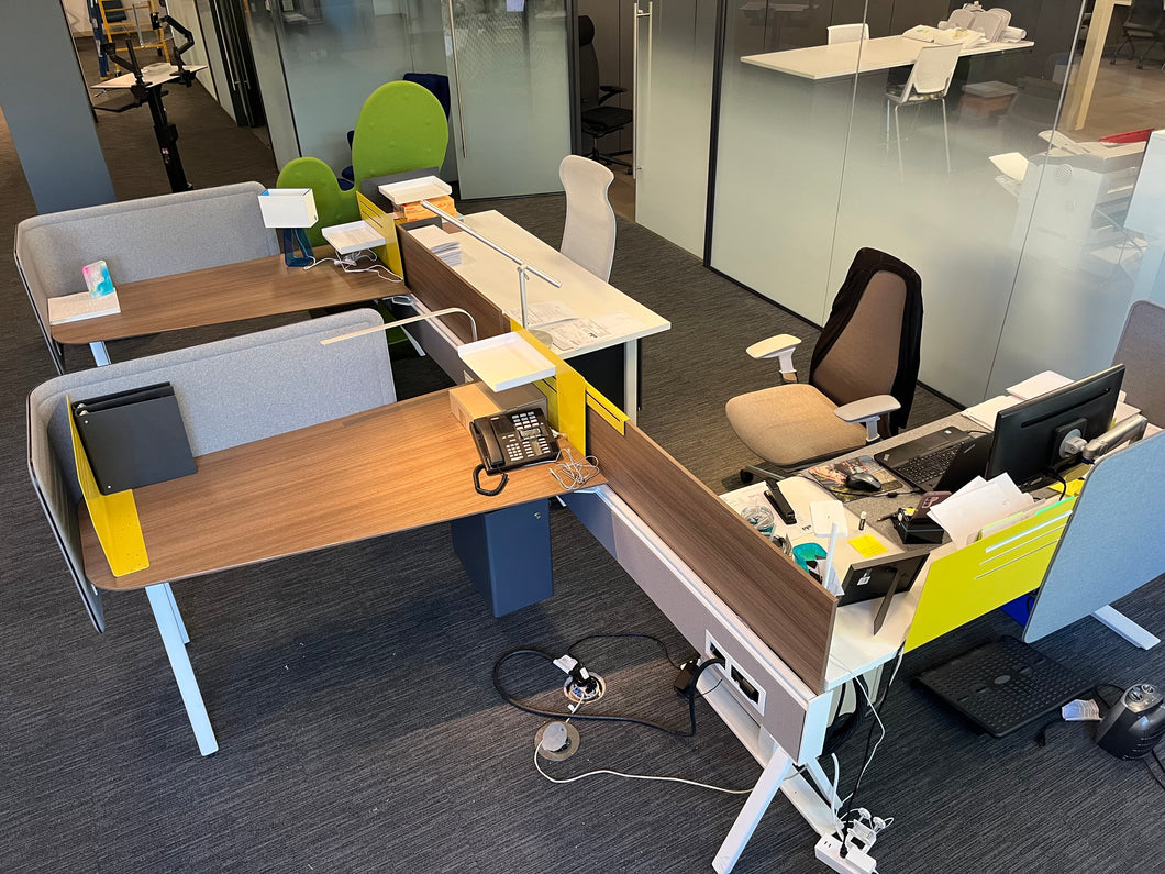 Cluster of 4 Offices