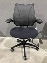 Load image into Gallery viewer, Humanscale Liberty Task Chair
