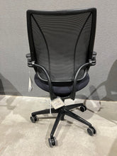 Load image into Gallery viewer, Humanscale Liberty Task Chair
